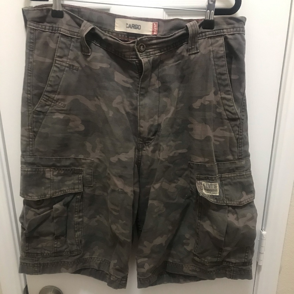 Levi’s Dark Green Camo Cargo Shorts